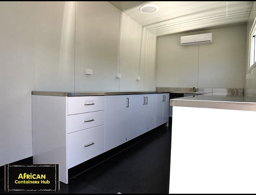 The Corner Office – 6m Container Office
