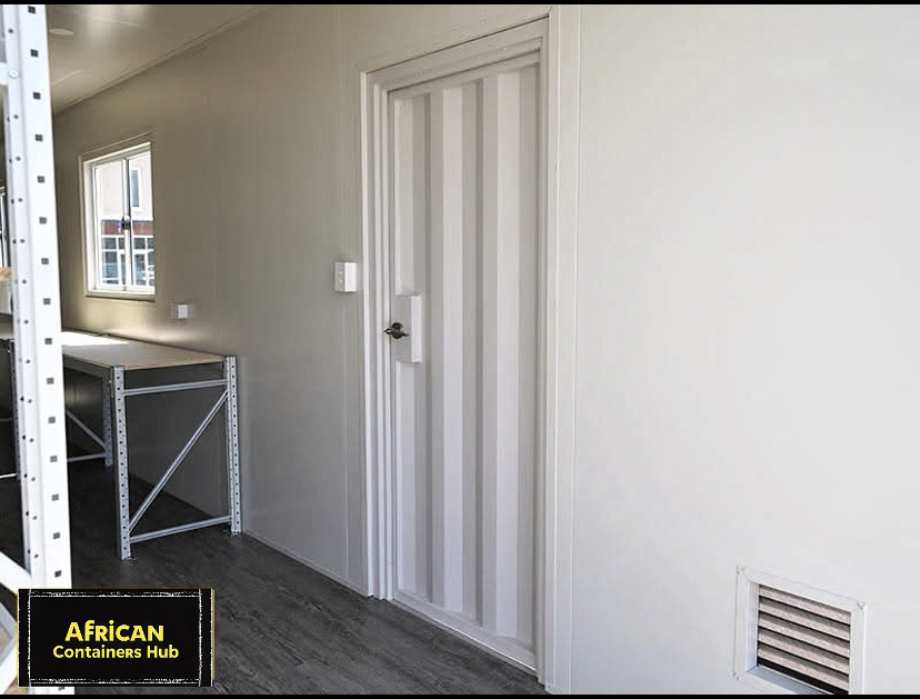 The Crew Base – 6m Container Workplace