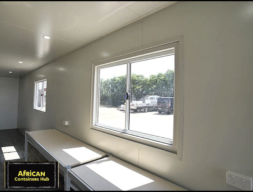 The Crew Base – 6m Container Workplace — view 3